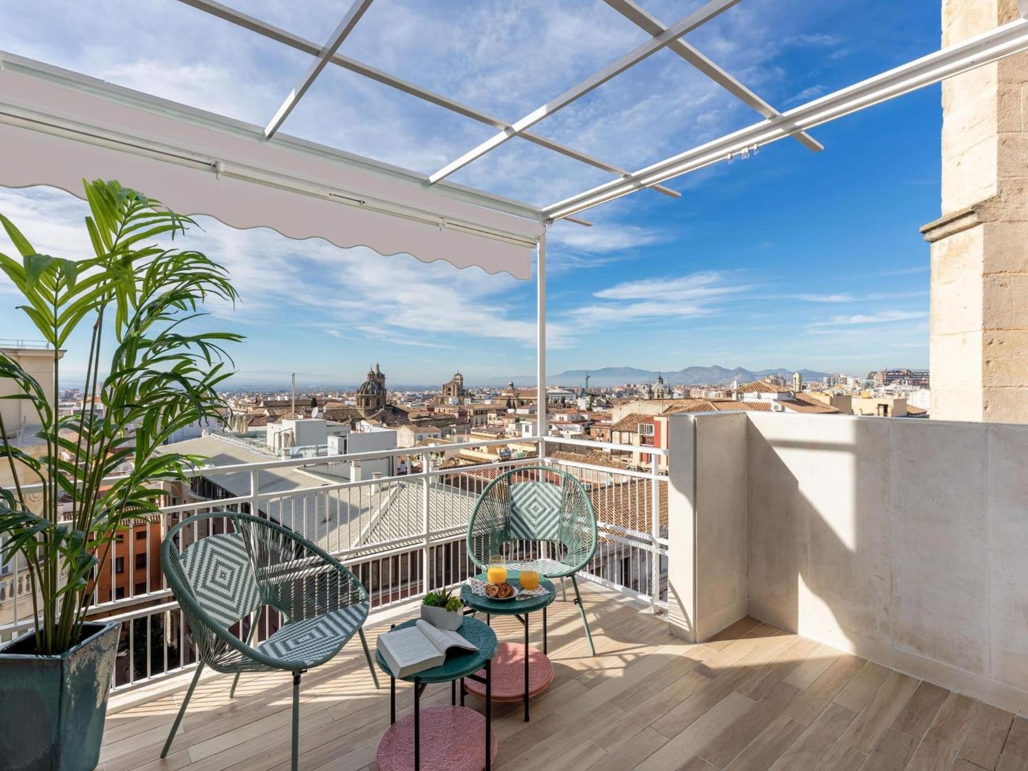 Ferienwohnung Luxury Alhambra Penthouse Collection Gran Via Granada Exterior foto